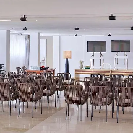 La Palma, Affiliated By Melia Aparthotel